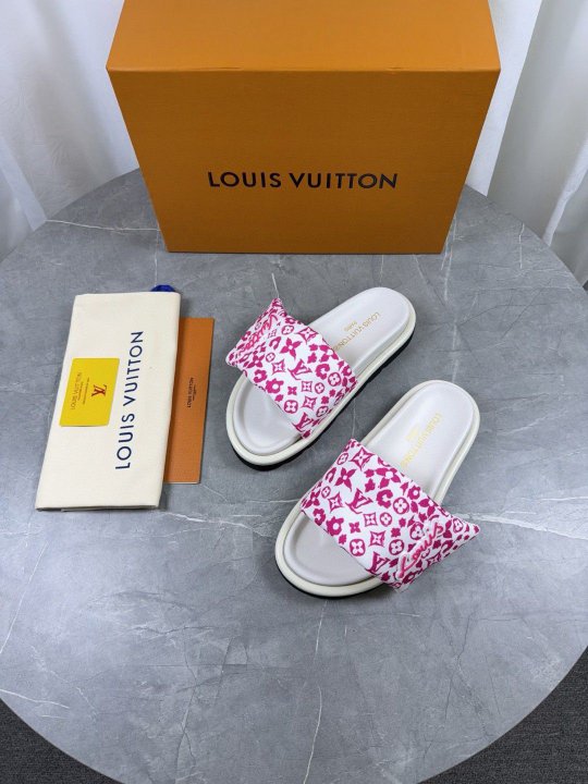 Louis Vuitton sandals-50